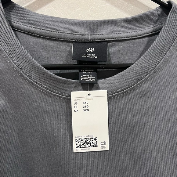 H&M Loose Fit 2 Shirt Bundle - Picture 3 of 5